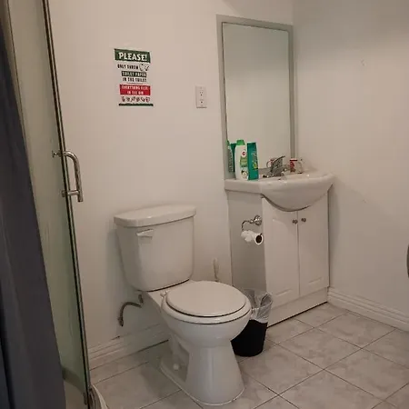 Private Rooms In House In North York Shared Kitchen Toronto Extérieur photo